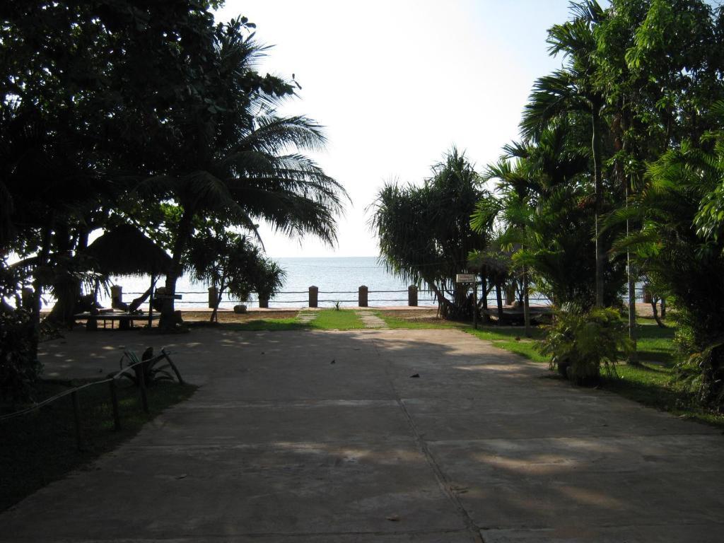Kep Seaside Guesthouse Buitenkant foto